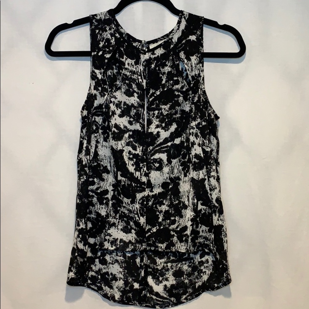 Silence and Noise Sleeveless Blouse